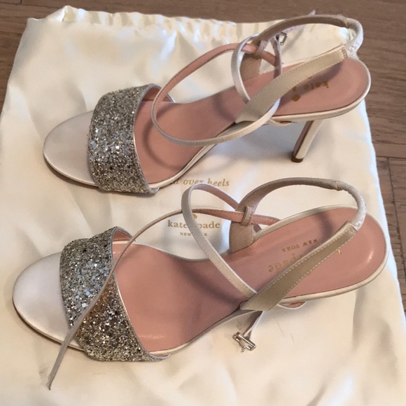 Kate spade straps heel. - Picture 2 of 5